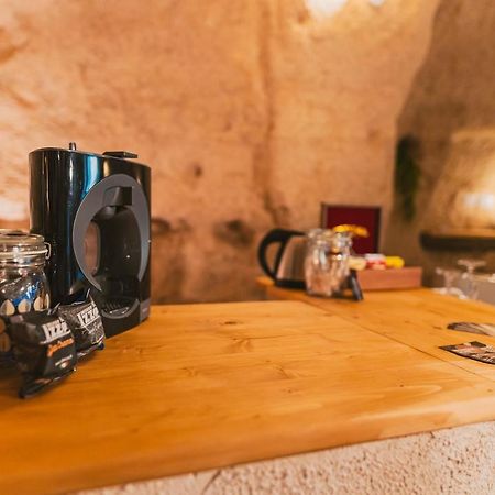 Sassi -Suite Inlapis - Casa Nella Pietra Matera Buitenkant foto