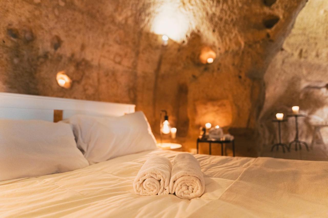 Sassi -Suite Inlapis - Casa Nella Pietra Matera Buitenkant foto